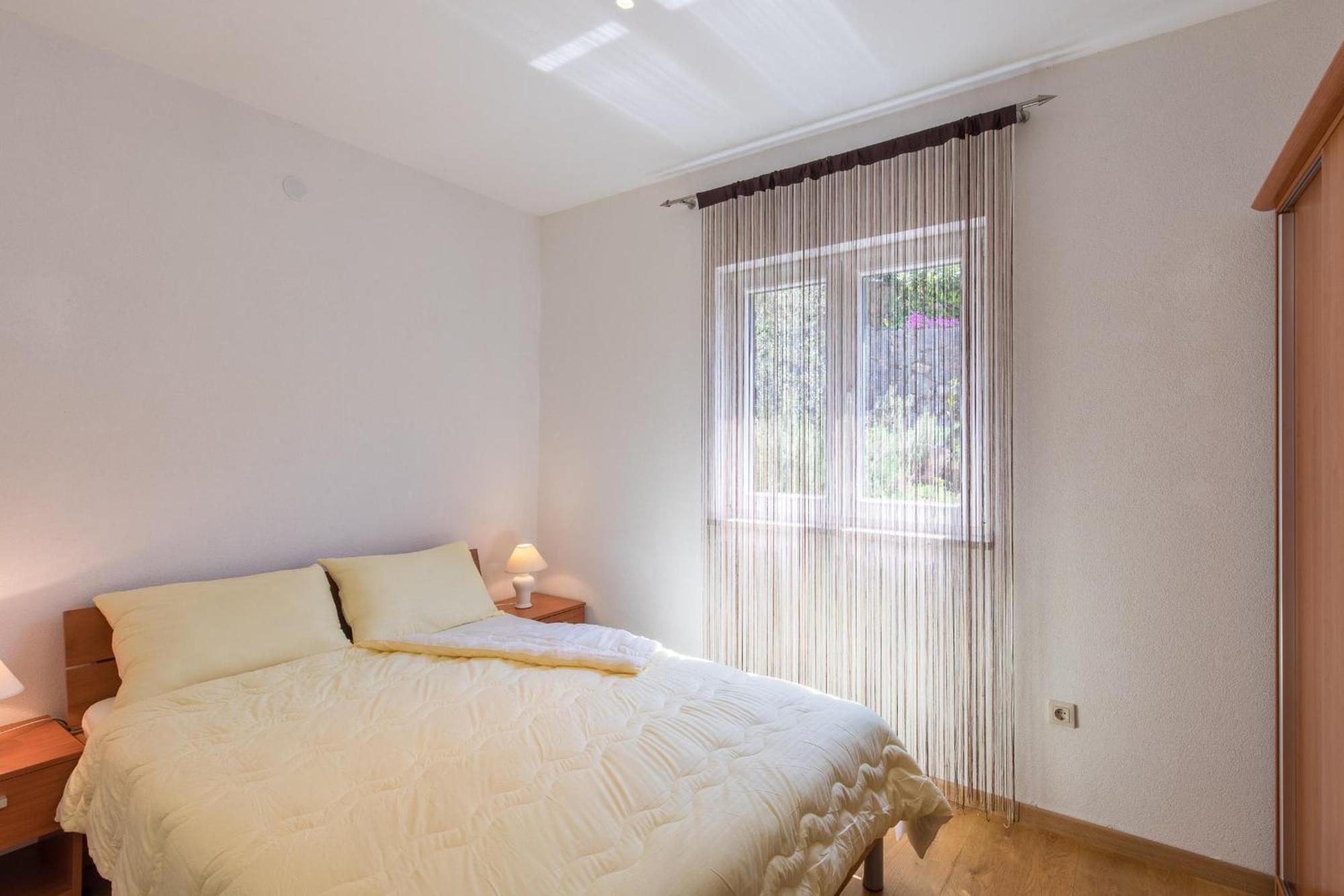 Holiday Home Ore Malinska Buitenkant foto