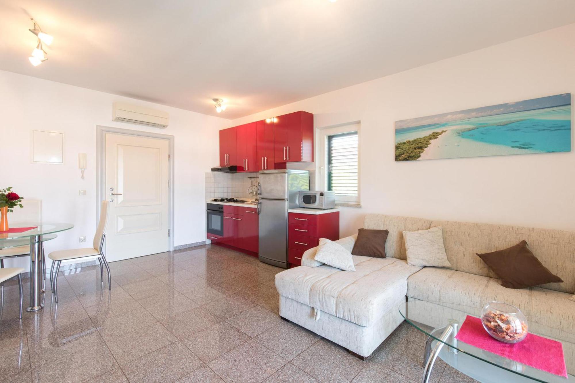 Holiday Home Ore Malinska Buitenkant foto